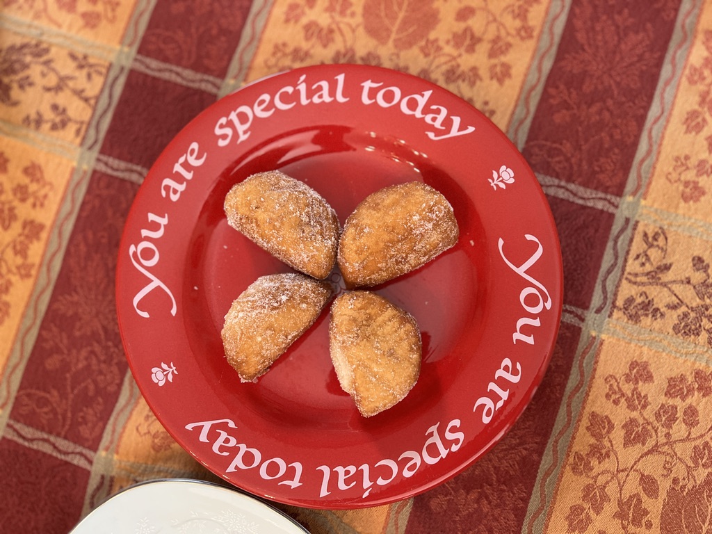 Malasadas from Noelani’s Island Grill in San Carlos. 