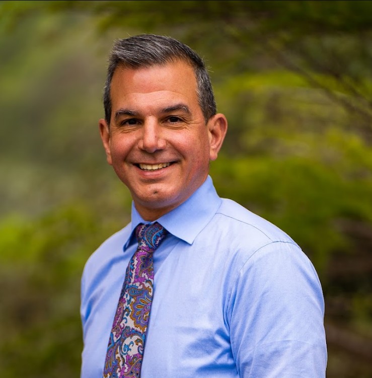 Image for Belmont-Redwood Shores schools superintendent announces departure